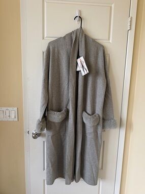 Max Studio Gray Open-Front Long Cardigan with Faux Fur Trim